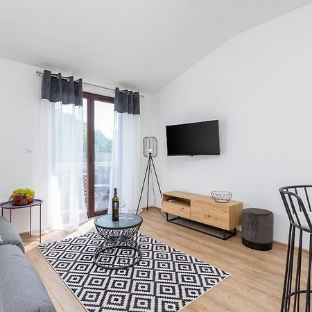 Wine House Apartments & Rooms Marceta Fažana Buitenkant foto