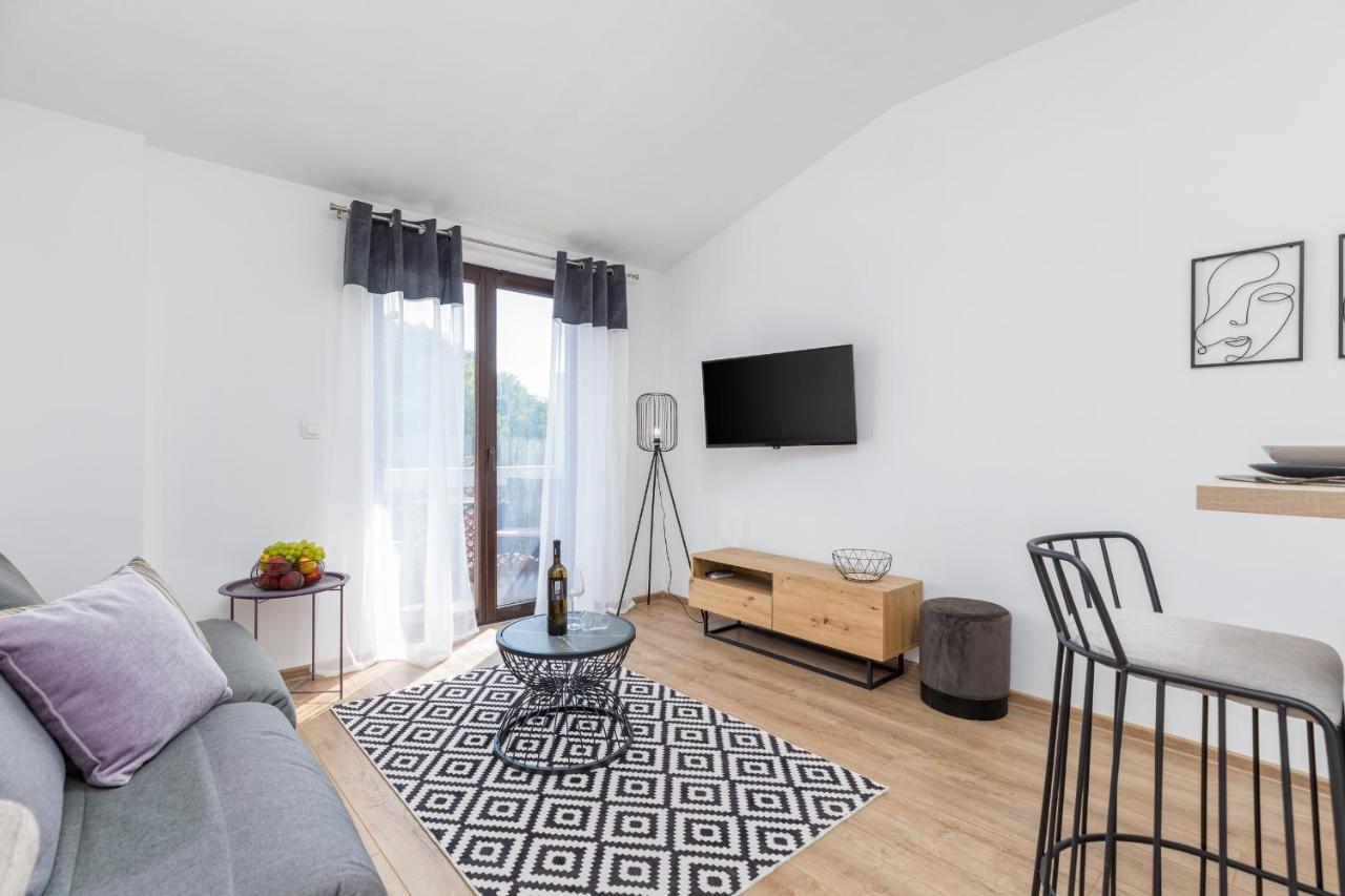 Wine House Apartments & Rooms Marceta Fažana Buitenkant foto
