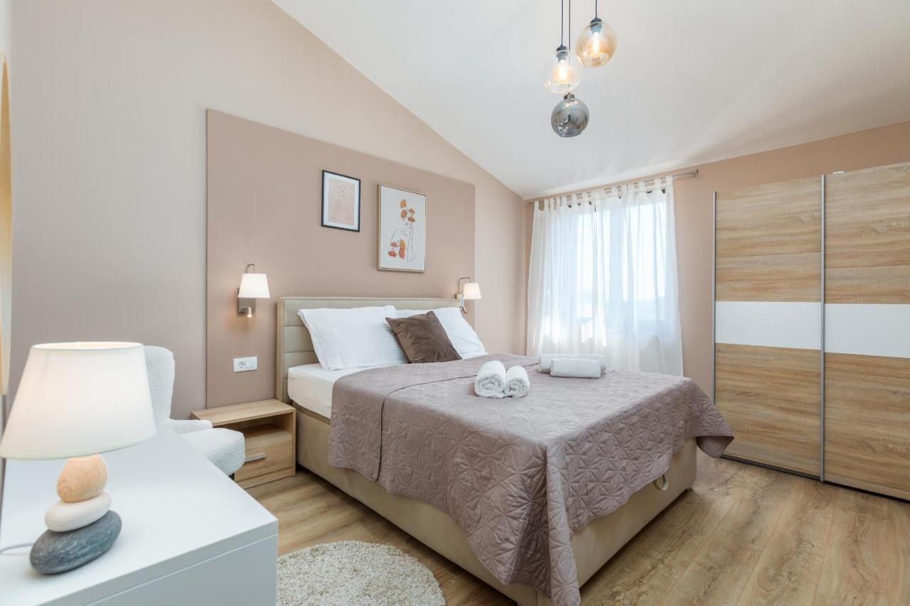 Wine House Apartments & Rooms Marceta Fažana Buitenkant foto